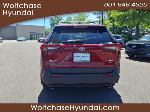 Pearl 2025 Toyota RAV4 XLE