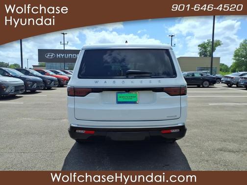 Bright White Clearcoat 2024 Jeep Wagoneer L Series II