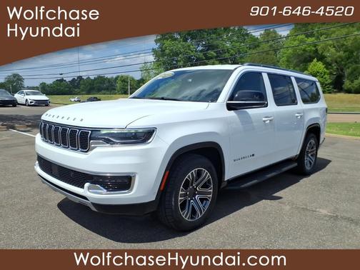 Bright White Clearcoat 2024 Jeep Wagoneer L Series II
