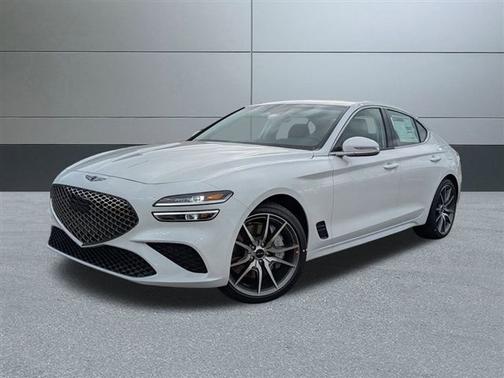 Uyuni White 2025 Genesis G70 2.5T