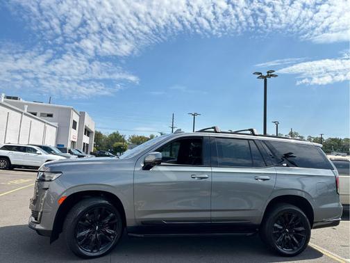 2021 Cadillac Escalade Sport
