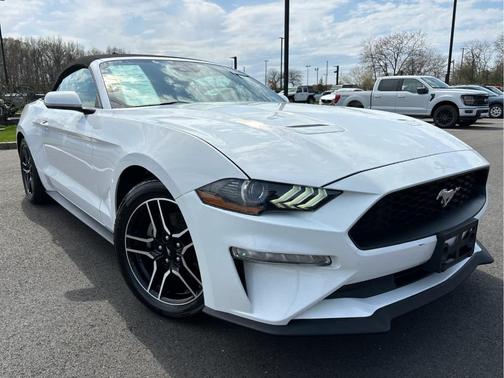 2022 Ford Mustang EcoBoost Premium