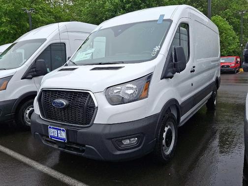 2025 Ford Transit-250 148 WB Medium Roof Cargo
