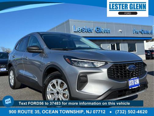 Iconic Silver Metallic 2023 Ford Escape Active