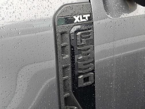 2025 Ford F-350 XLT