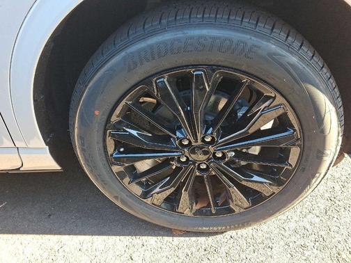 2026 Ford Escape ST-Line Elite