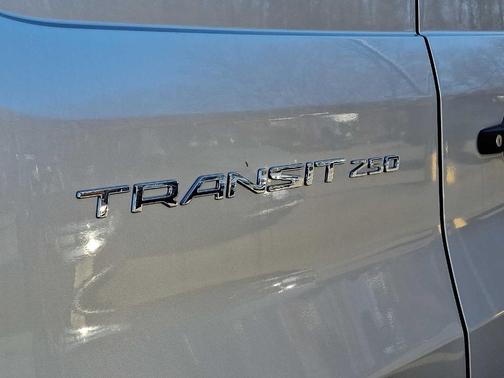 2025 Ford Transit-250