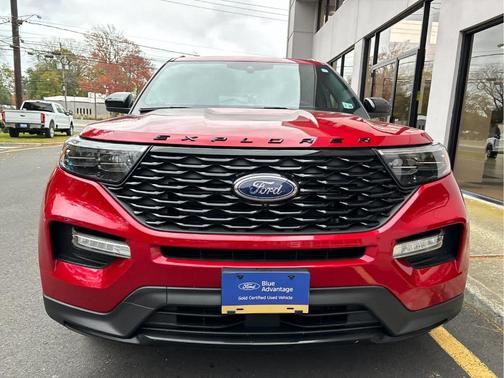 2022 Ford Explorer ST-Line
