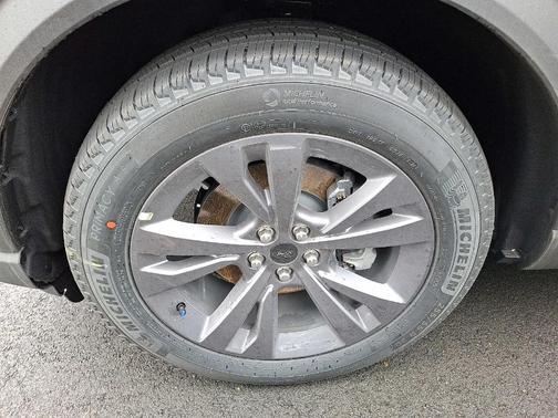 2026 Ford Explorer ACTIVE W/200A