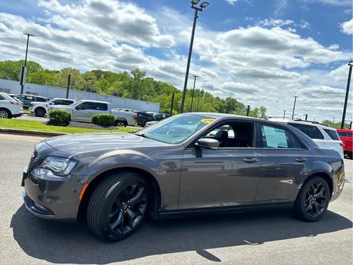 2021 Chrysler 300 S