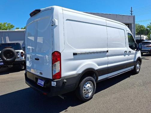 Oxford White 2024 Ford Transit-250 148 WB Medium Roof Cargo