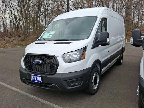 2025 Ford Transit-250 148 WB Medium Roof Cargo