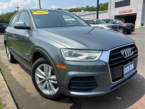 2017 Audi Q3 2.0T Premium
