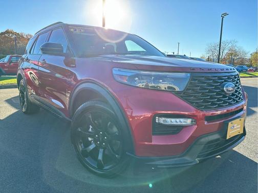 2023 Ford Explorer ST-Line