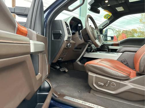 2020 Ford F-350 King Ranch