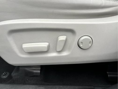 2019 Toyota Highlander LE Plus