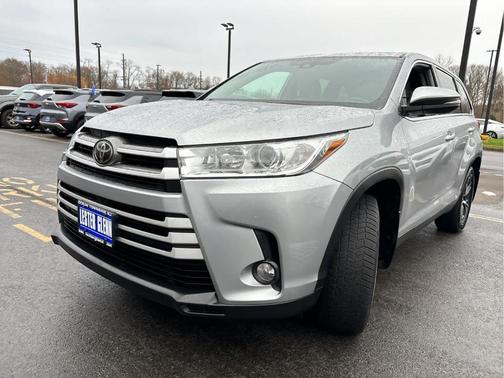 2019 Toyota Highlander LE Plus
