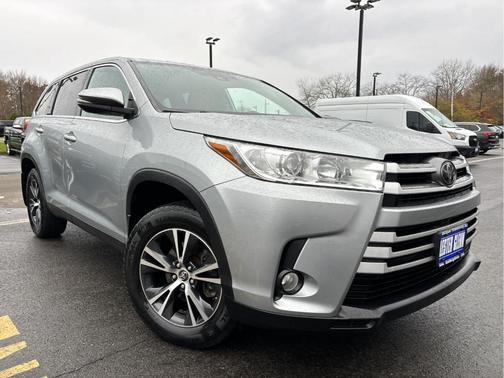 2019 Toyota Highlander LE Plus