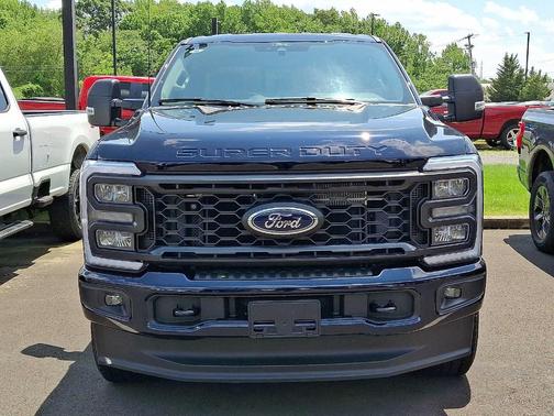 2025 Ford F-250 XL