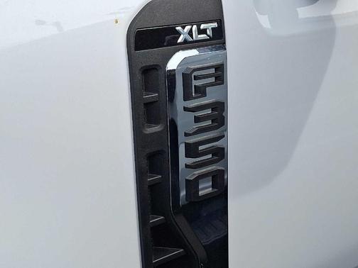 2025 Ford F-350 XLT