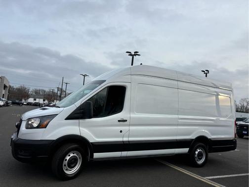 2022 Ford Transit-350 Base