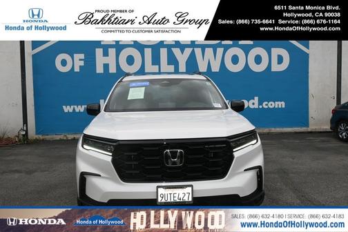 Platinum White Pearl 2025 Honda Pilot