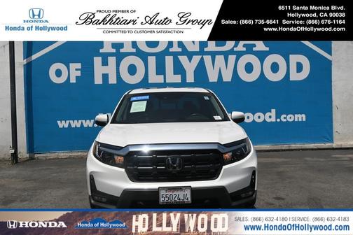 Platinum White Pearl 2025 Honda Ridgeline