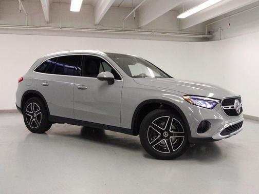 2026 Mercedes-Benz GLC 300 4MATIC
