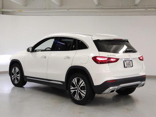 2026 Mercedes-Benz GLA 250 4MATIC