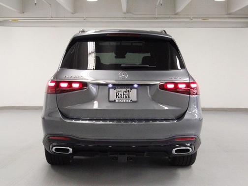 2026 Mercedes-Benz GLS 450 4MATIC