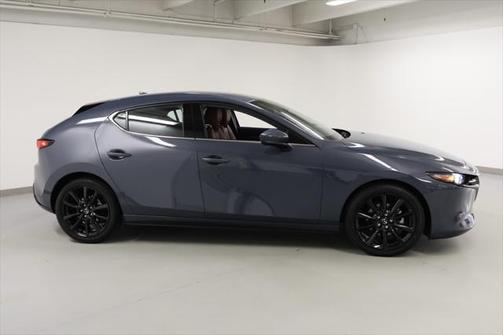 2022 Mazda Mazda3 AWD w/Premium Package