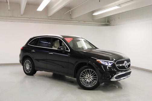 2025 Mercedes-Benz GLC 300 4MATIC