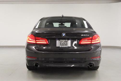 2019 BMW 530e xDrive iPerformance