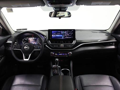 2023 Nissan Altima SR VC-Turbo FWD