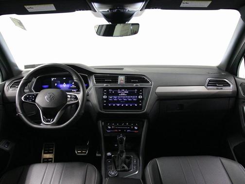 2022 Volkswagen Tiguan 2.0T SE R-Line Black 4MOTION
