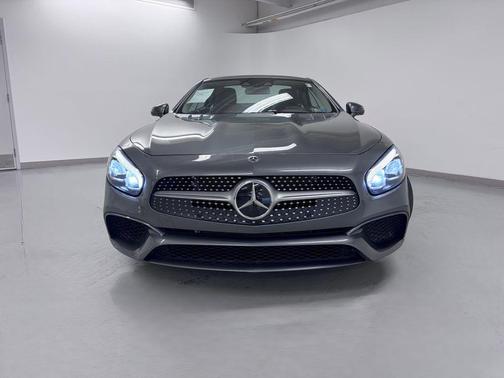 Selenite Grey Metallic 2019 Mercedes-Benz SL 550 SL 550