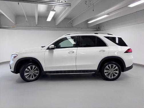 White 2023 Mercedes-Benz GLE 350 4MATIC