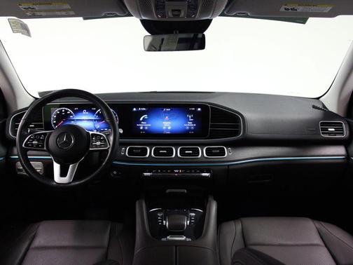 2023 Mercedes-Benz GLS 450 4MATIC