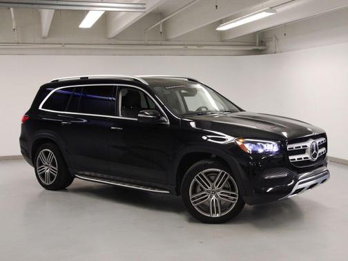 2023 Mercedes-Benz GLS 450 4MATIC