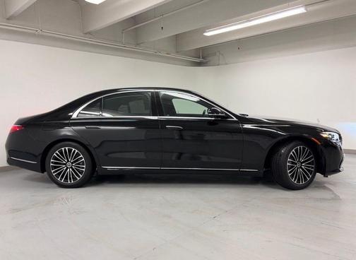 Black 2024 Mercedes-Benz S-Class 4MATIC