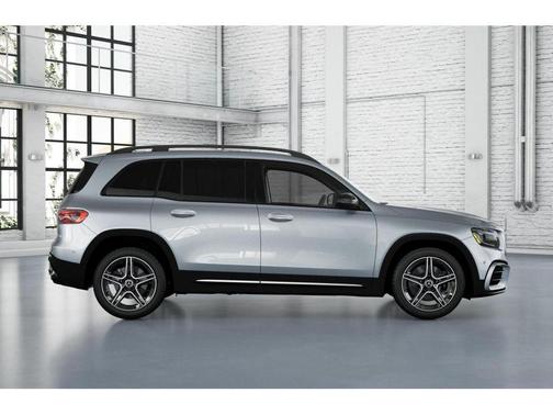 Cirrus Silver 2026 Mercedes-Benz GLB 250 4MATIC