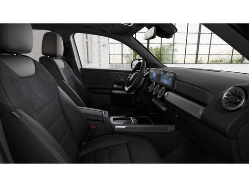 Cirrus Silver 2026 Mercedes-Benz GLB 250 4MATIC