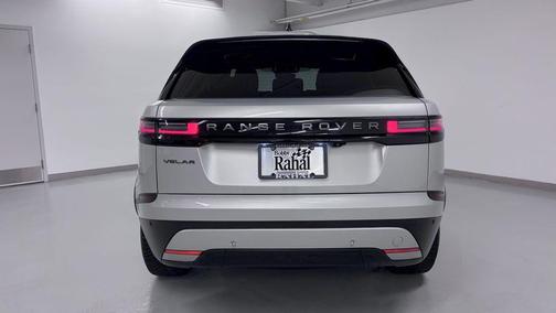 Hakuba Silver Metallic 2025 Land Rover Range Rover Velar P250 S