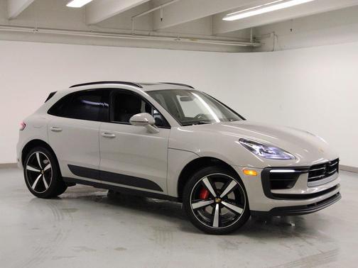 2023 Porsche Macan S