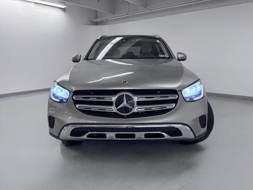 Mojave Silver Metallic 2021 Mercedes-Benz GLC 300 4MATIC