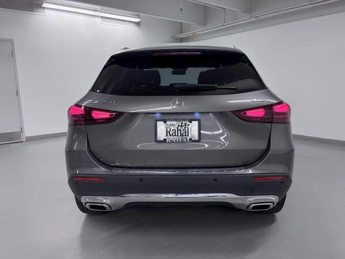 Polar White 2025 Mercedes-Benz GLA 250 4MATIC