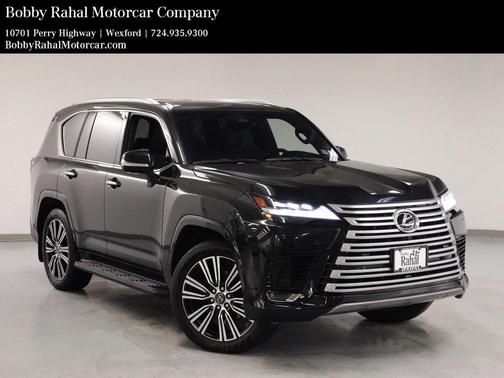 2025 Lexus LX 700h Luxury
