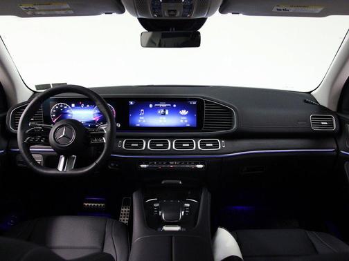 2026 Mercedes-Benz GLS 450 4MATIC