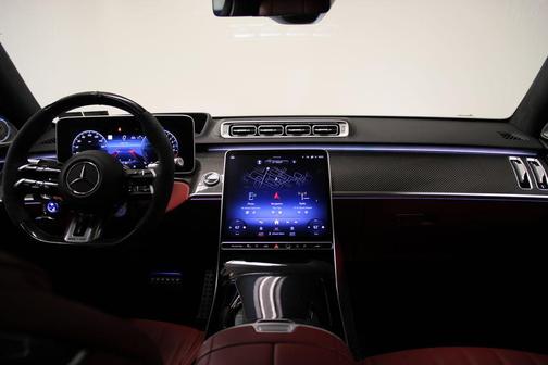 Moonlight White 2025 Mercedes-Benz AMG S 63 E 4MATIC