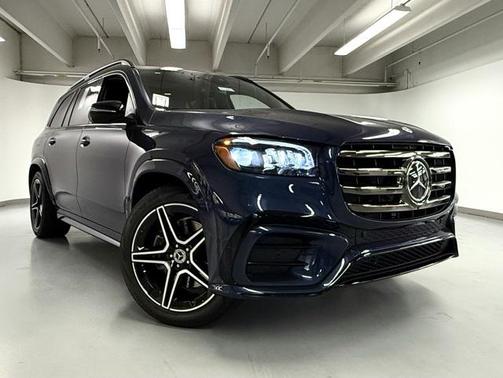 2025 Mercedes-Benz GLS 450 4MATIC
